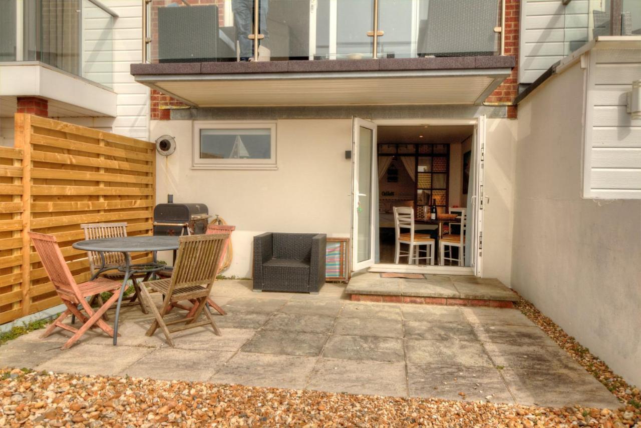 Pass The Keys Shore To Please - Sea Views And Beach Front Modern 1Bed Apt With Sofabed Portsmouth Dış mekan fotoğraf